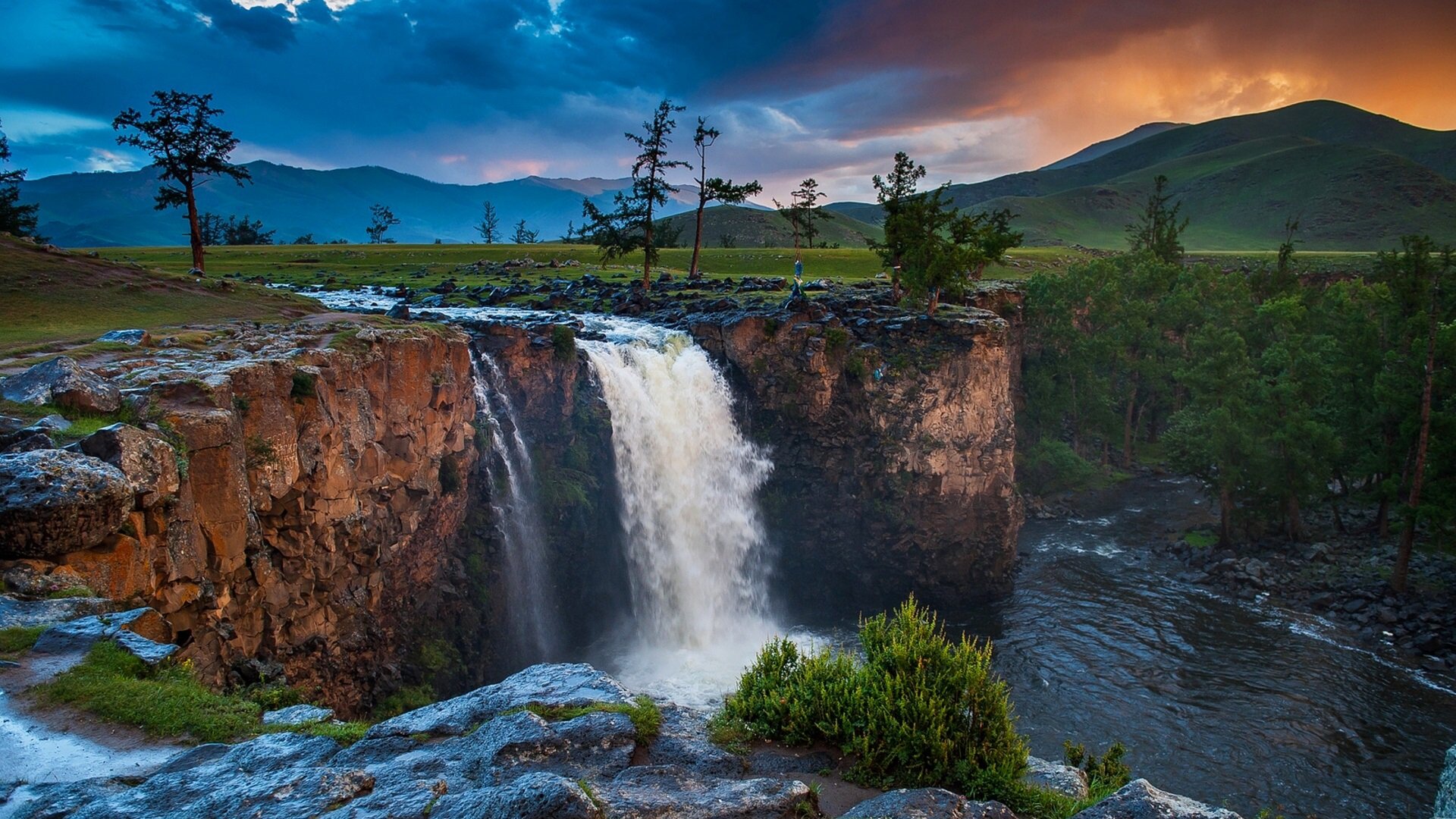 Orkhon Valley river landscape